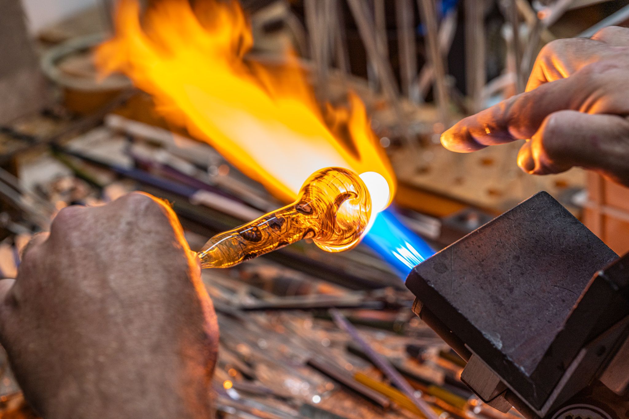 Jerry Kelly, Master Glassblower